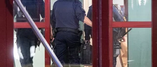 En anhållen för medhjälp vid lägenhetsmord
