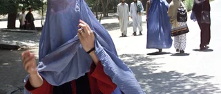Kvinnor och män skiljs åt i afghanska skolor