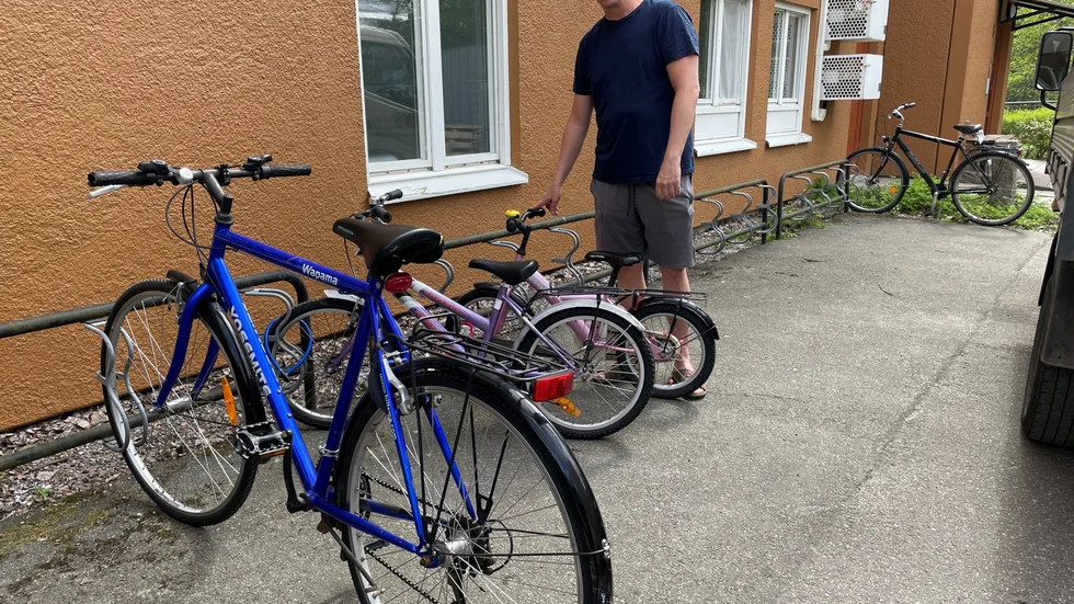 Robert Nilsson är glad över att det löste sig och att han fick tillbaka cyklarna och fick ersättning för de uppklippta låsen. Men han ställer sig ändå kritisk till tillvägagångsättet vid cykelrensningen.