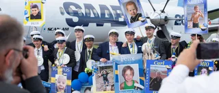 Flygteknikstudenterna på Skavsta fick en annorlunda hälsning – ett lågt flygande Gripen