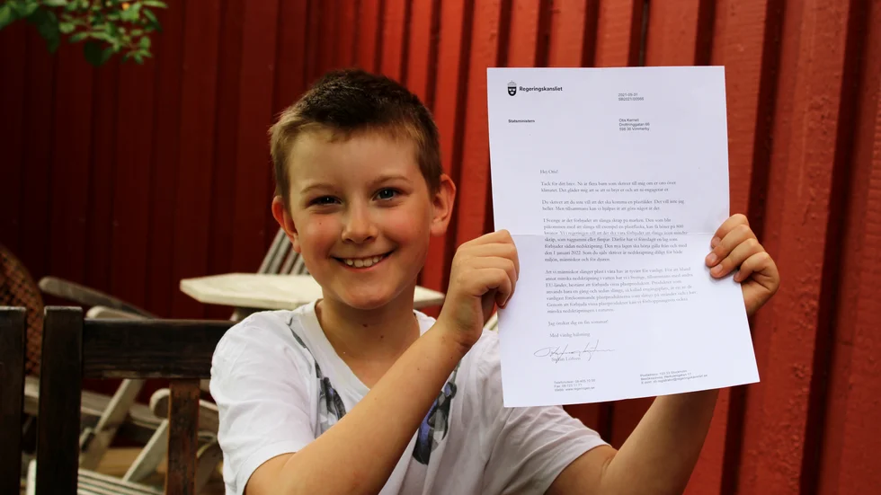 Vimmerbybon Otis Kernell, 9 år, skrev brev till statsministern eftersom han är orolig för klimatet. Nu har statsministern svarat.