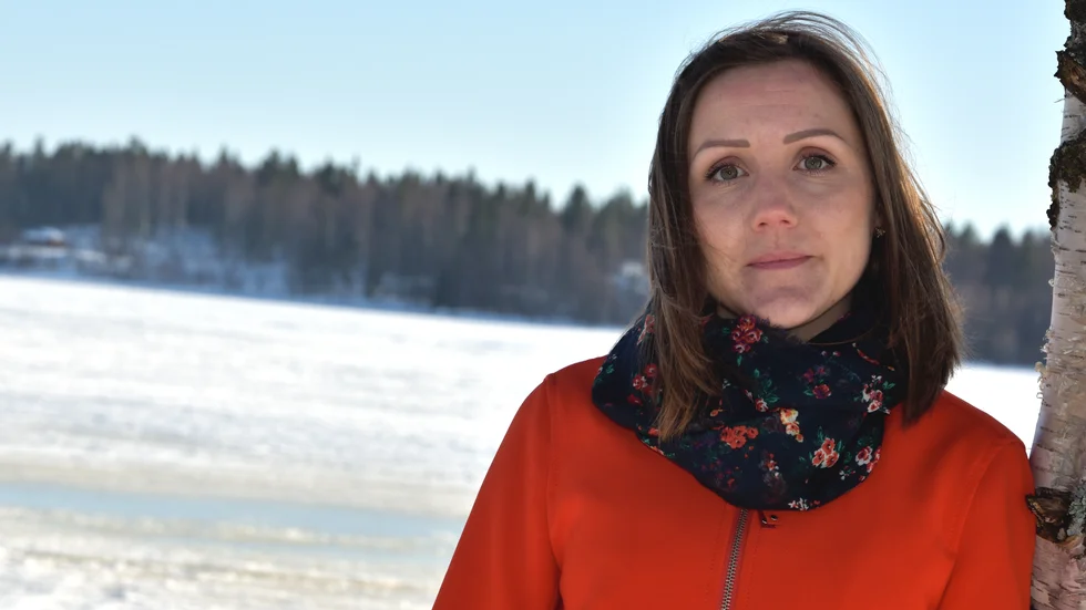 "Rutinerna - mat, sömn och motion - är viktiga för välmåendet" säger Lena Jansson som påminner om att pausen vi tvingas till kan användas till att se över vår livssituation och kanske göra nya val.