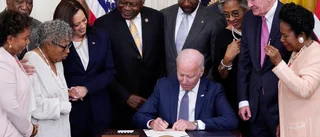 Biden signerar lag om slavars frihetsdag