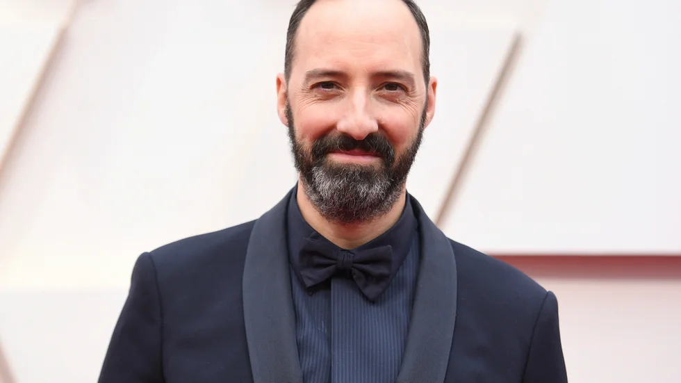Tony Hale spelar herr Benedict i Disney Plus nya serie "Den mystiska Benedict-klubben". Arkivbild.