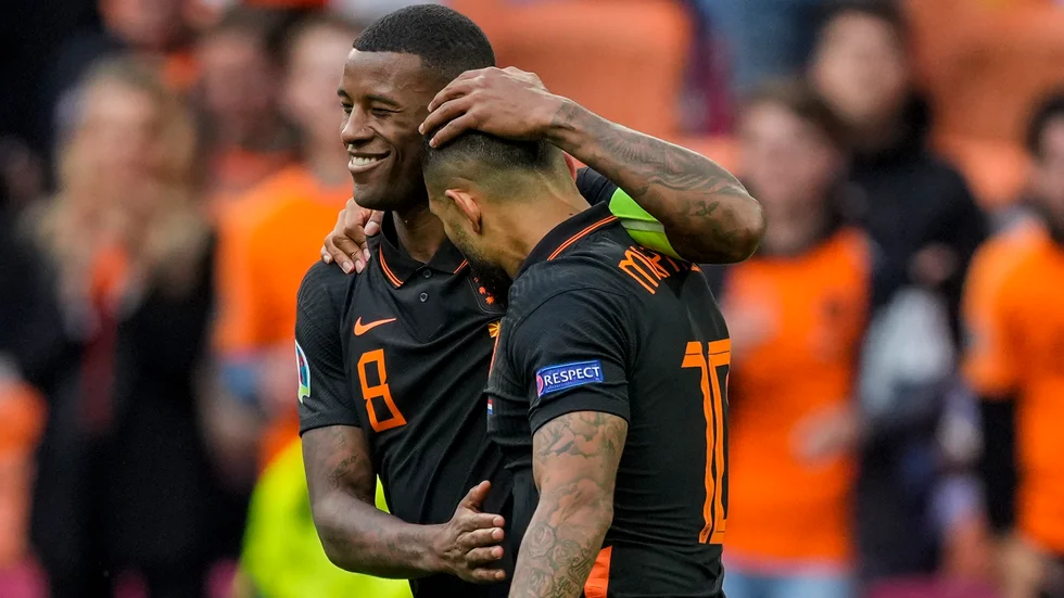 Georginio Wijnaldum och Memphis Depay är två av nyckelspelarna för att Nederländerna ska lyckas. Arkivbild.