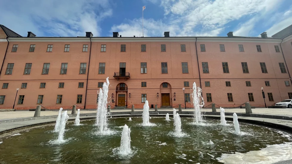 Det är i det så kallade långslottet som det kommande historiska centrumet ska flytta in. Där huserade tidigare Fredens hus.