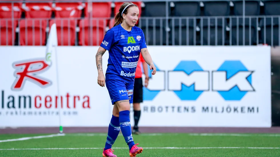 Anna Berglunds dubbel gör att Trångfors klättrar i tabellen.