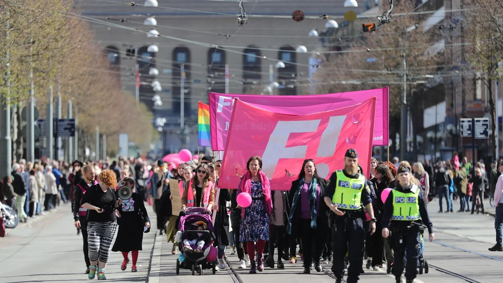 Feministiskt initiativ på marsch, dock inte på Gotland.