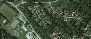 150 kvadratmeter stort hus i Slottsskogen, Skokloster sålt till nya ägare