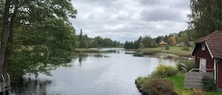 Ön i Hummelstad är på glid igen • Ingriper först när den närmar sig bron