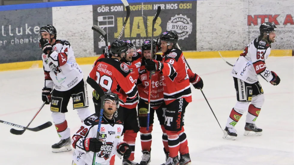 Piteå Hockey har fått 333 000 kronor i utdelning efter lotteriförsäljning.
