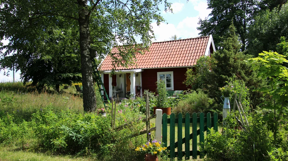 Torpet har några år på nacken. Det byggdes redan år 1810.