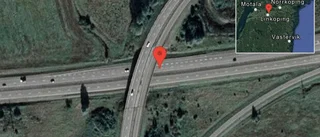 Fordon stillastående på E4 - problem i trafiken