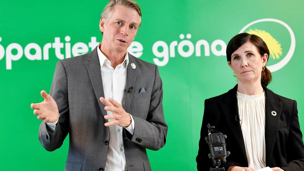Miljöpartiets språkrör Per Bolund och Märta Stenevi höll en pressträff i partikansliet i Stockholm.