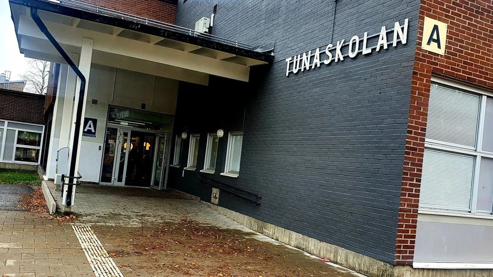 Tunaskolan och Bormästarskolan kan komma att slås ihop till en skola. Tunaskolan måste då byggas ut. 