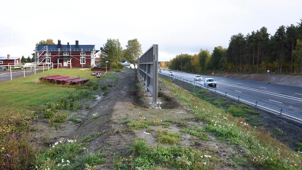 Allt för många kör allt för fort längs väg 97 anser insändarskribenten.