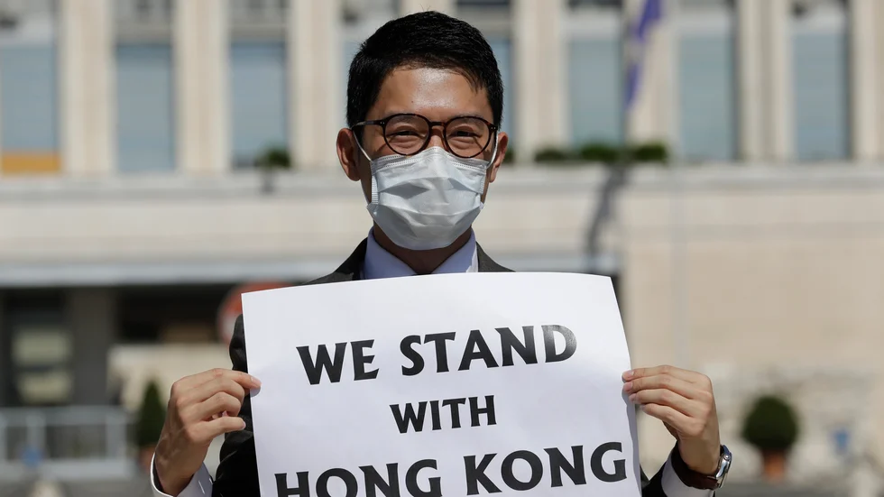Demokratiaktivisten Nathan Law under ett demonstration i Rom i augusti 2020.