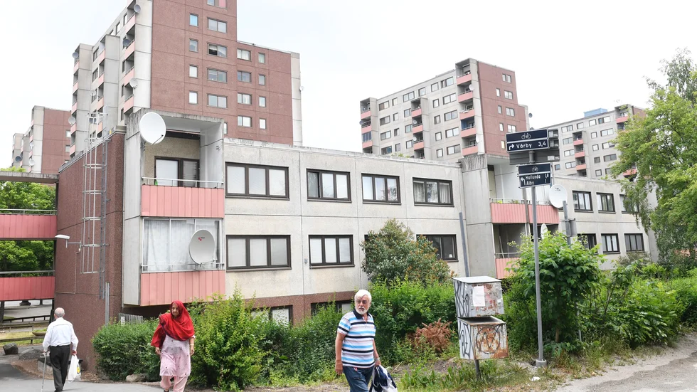 "Svaret på segregationsgåtan är ingen mirakelkur. Valet av bostadsområde beror på mer djupgående faktorer än den tillfälliga styrkan i plånboken", skriver ledarskribenten.