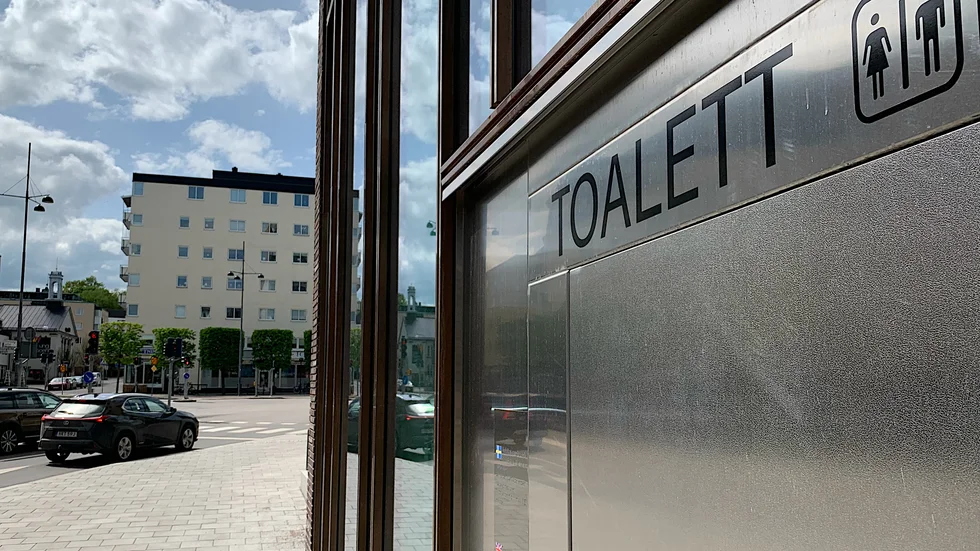 I det nybyggda kvarteret Eddan "gamla gamla busstorget" finns en ny offentlig toalett.