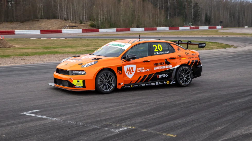 Mattias Andersson var trea på båda de två första testpassen inför årets säsong i STCC.
