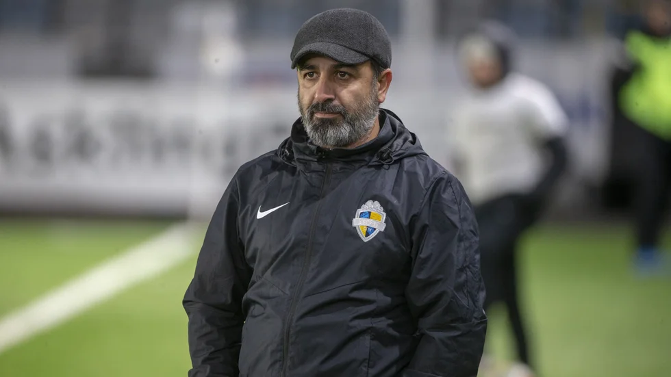Khalid Neshati