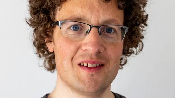 David Larsson får Samiska rådets kulturpris 2021.