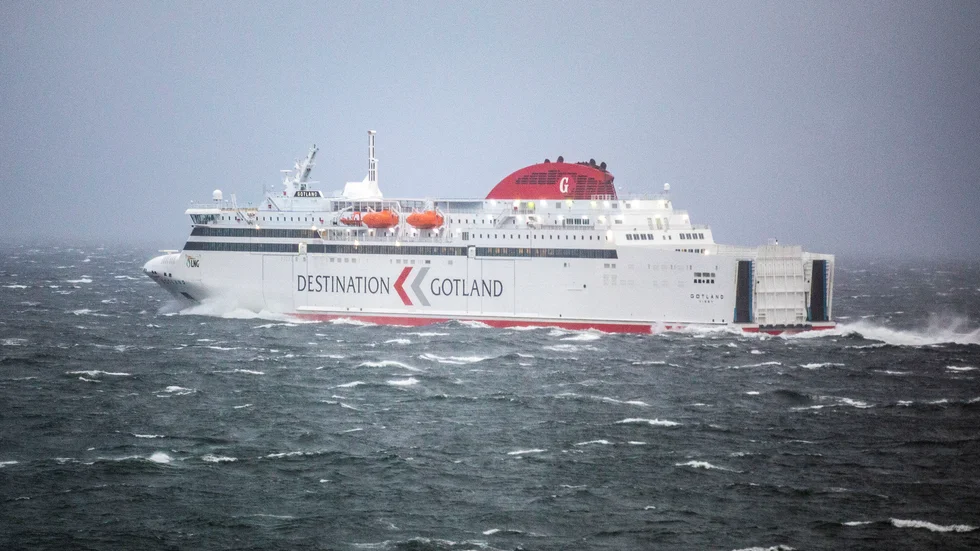 Förra året fick Trafikverket i uppdrag av regeringen att utreda Gotlandstrafiken, vilket utmynnade i fyra förslag. Västervik ger tummen upp till förslaget som innebär statsägda fartyg och upphandlad drift. 