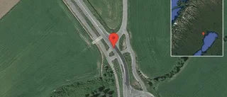 Stopp på väg 503 på grund av singelolycka med en personbil