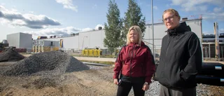 Personalen om den sömnlösa natten för ett år sedan: "Alla bara grinade"