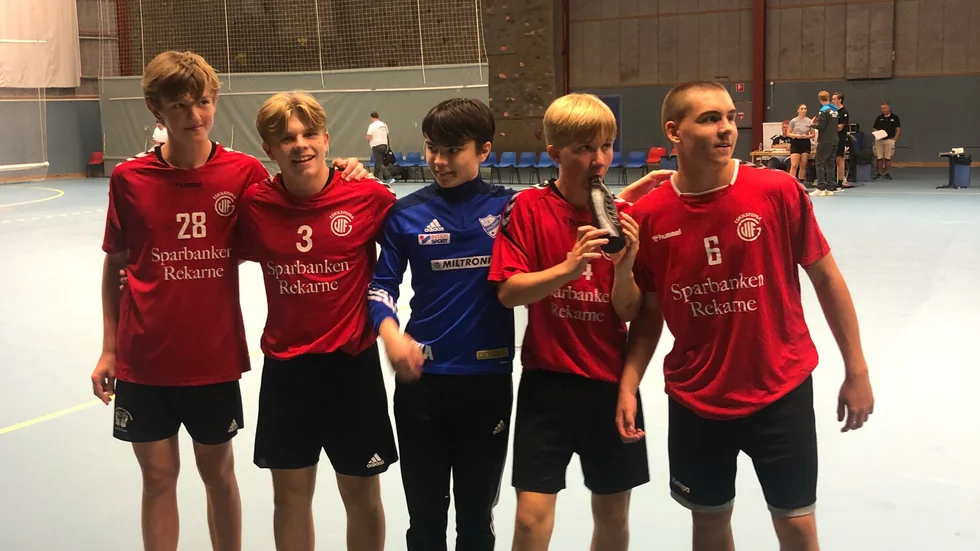 IFK Nyköping P05-killar i Västerås. Från vänster: David Johansson, Max Larsson, Klas Andersson-Wång, Samuel Husa och Ludvig Brofjord.
