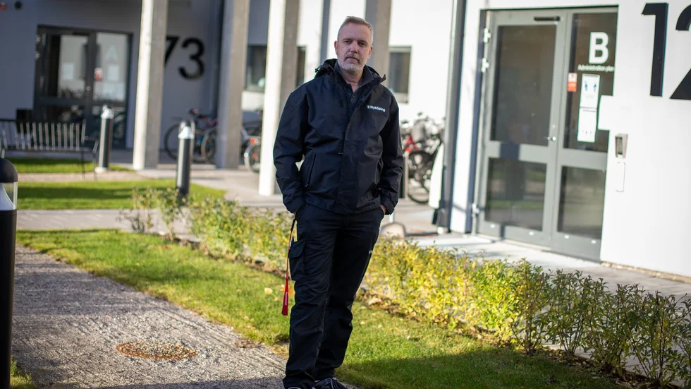 "Jag får inte ihop ekvationen överhuvudtaget, det är ju inte så att vi sitter på arslet och glor hela dagarna här", säger Ted Wahlgren, skyddsombud för Kommunal och undersköterska på äldre- och demensboendet Koggen i Nyköping.