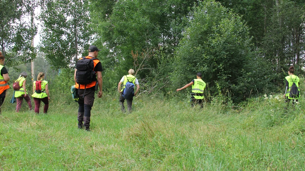 Missing people under sökinsatsen i Vittinge.