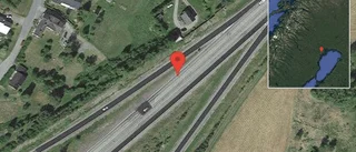 Trafikolycka på E4 - helt stopp i ett körfält