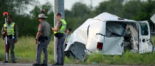 Minst tio döda i skåpbilsolycka i Texas