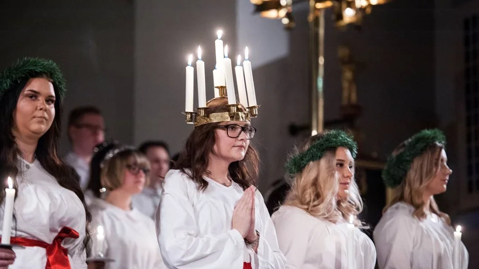 Årets Lucia. 23-åriga Matilda Svalqvist från Gällivare blev Norrbottens Lucia 2017 när hon plockade hem flest röster på sin fina sångröst. Extra har gjort en intervju med henne.