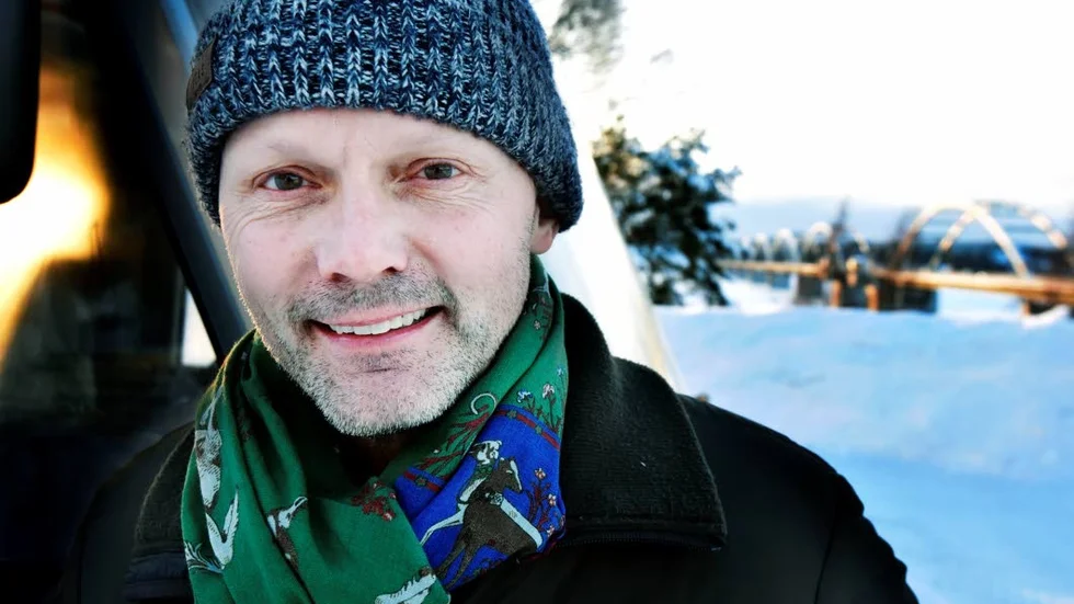 Felix Herngren spelar in en ny SVT-serie i Björkliden från och med måndag.
