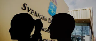 Torterades i timmar: "De värmer knivarna med en tändare"