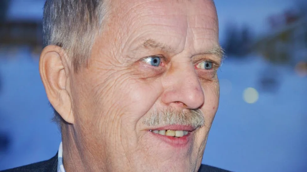 Oönskad. Trion står bakom arbetarekommunen som vill ha bort kommunalrådet Jan Larsson (S).
