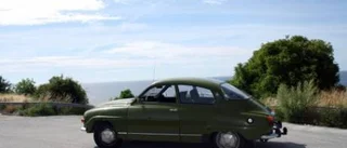 Hon inspireras av ön och bilen