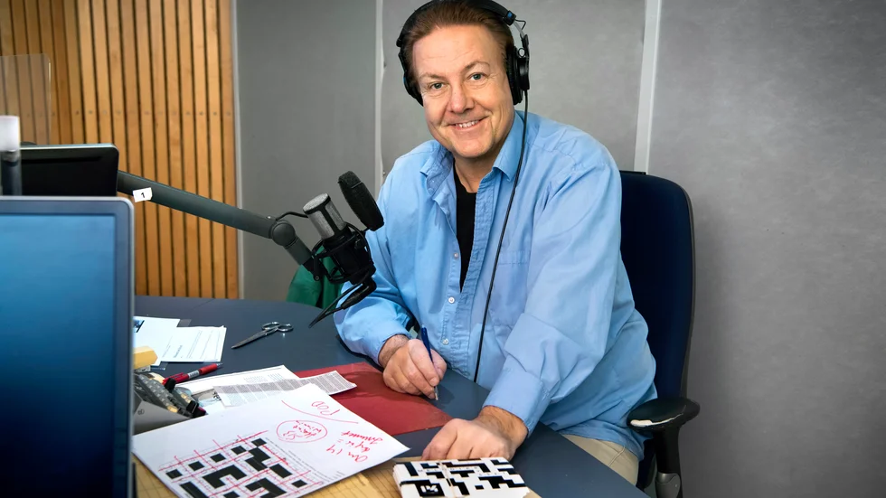 Anders Eldeman går i pension efter 26 år som programledare och kryssmakare. Arkivbild.