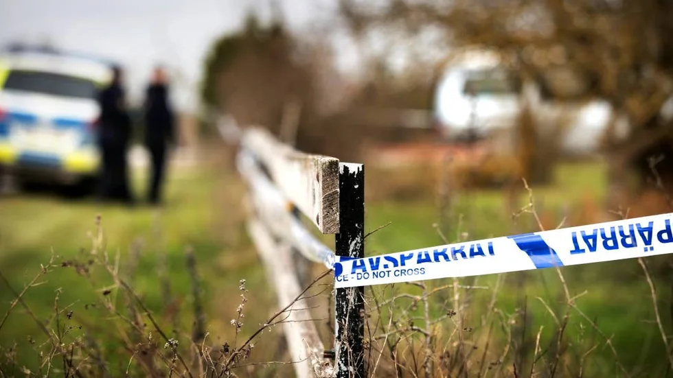 Enligt en ny halvårsrapport från Brå har antalet anmälda inbrott minskat drastiskt sedan samma tid i fjol.