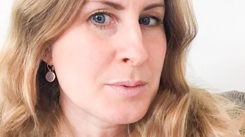 ”Var inte rädd för att släppa fram dina känslor. Gråt om du känner för det eller uttryck ilska.”