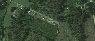 30-åring ny ägare till fastigheten på Marbäck 163 i Harbo - 2 000 000 kronor blev priset