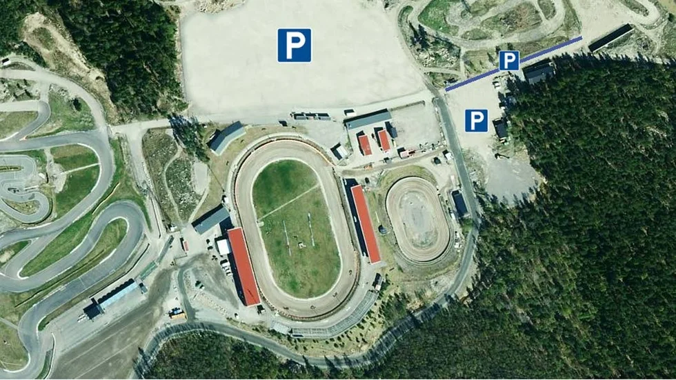 Parkeringsplatser vid kvällens match mot Dackarna på Eskilstuna Motorstadion. Dessutom går det att parkera vid MK Eskils miniracingbana.