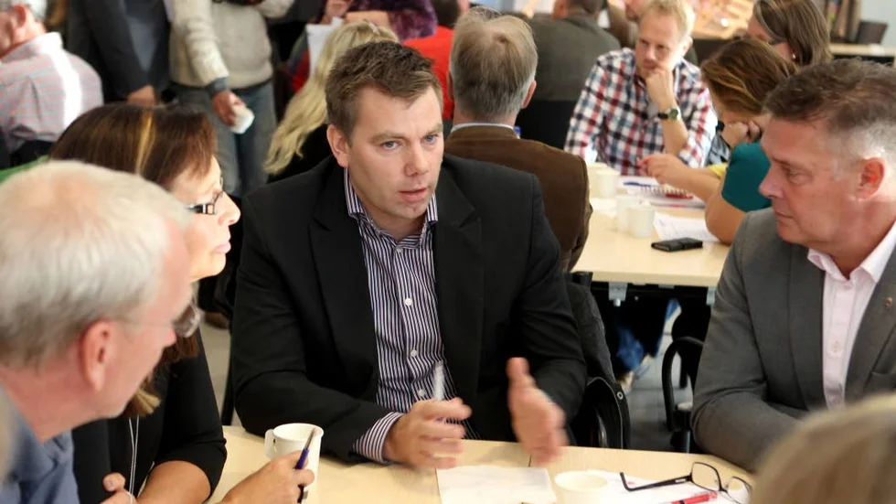 Diskussion i smågrupper om vad som kan förbättras för att öka antalet internationella gäster till Gotland.
