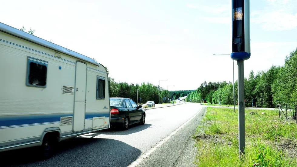 Nya kameror. 16 fartkameror ska sättas upp i Norrbotten i år – men än så länge har ingen sett röken av dem.