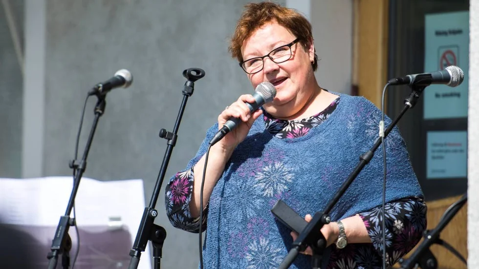 Fortsätter. Yvonne Stålnacke avslutar sin politiska karriär med att ställa upp på S-listan i kyrkovalet.