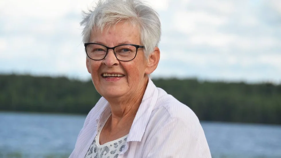 LIV OCH RÖRELSE. Vega Fogman säger att det betyder mycket för trakten att det är mycket liv och rörelse på badstranden om somrarna.