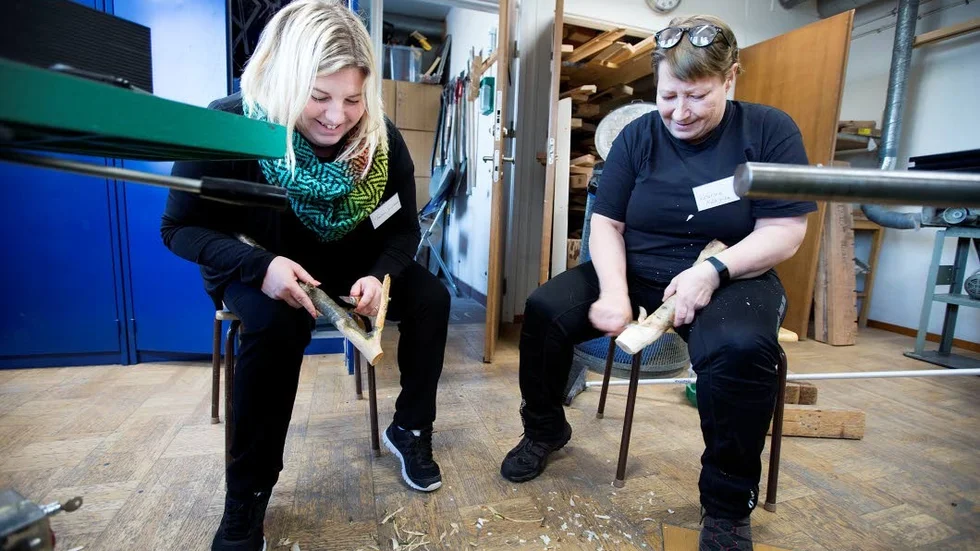 Teamwork. Kollegorna Therese Sandsten och Katarina Mäkipiha jobbar på Nya Läroverket i Luleå.