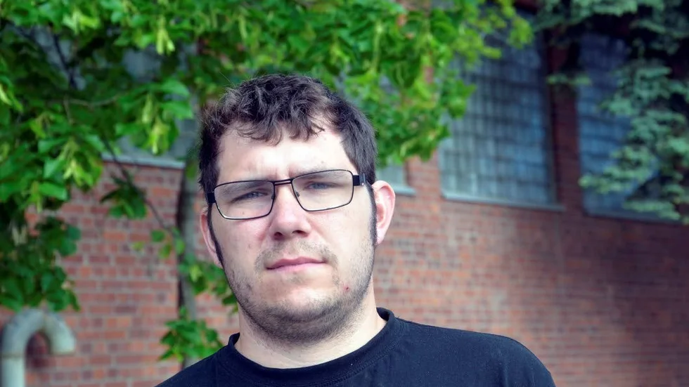 Ett skrubbsår.  Det var allt Mattias Eklund fick efter brunnsfallet. " Jag hade tur".